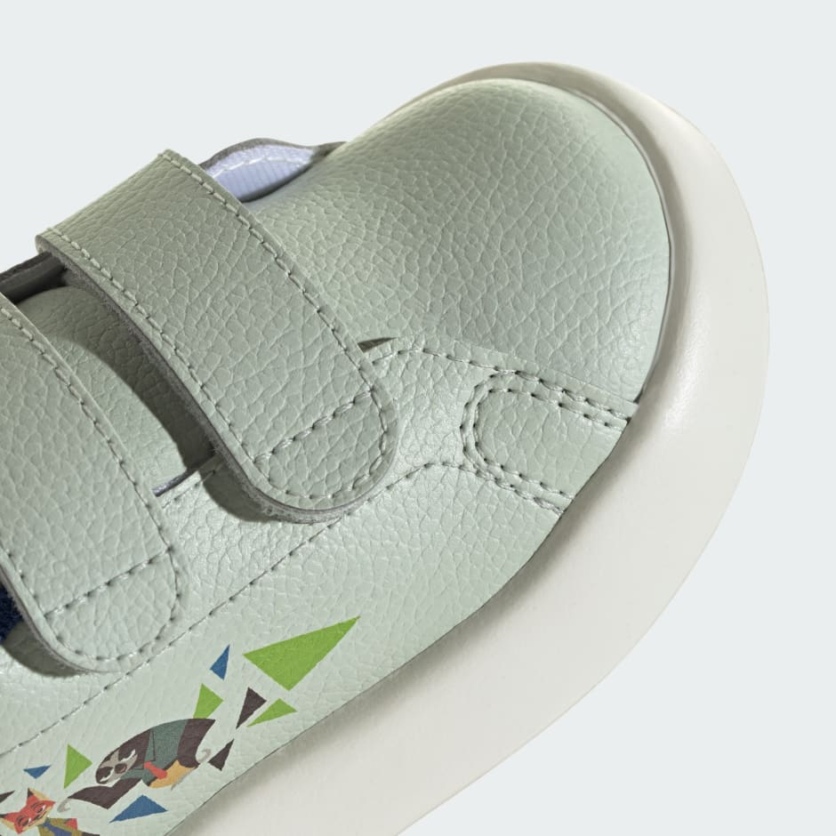 أحذية Advantage المستوحى من ديزني للأطفال من أديداس