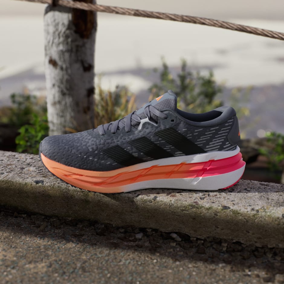 ADISTAR 4 RUNNING SHOES