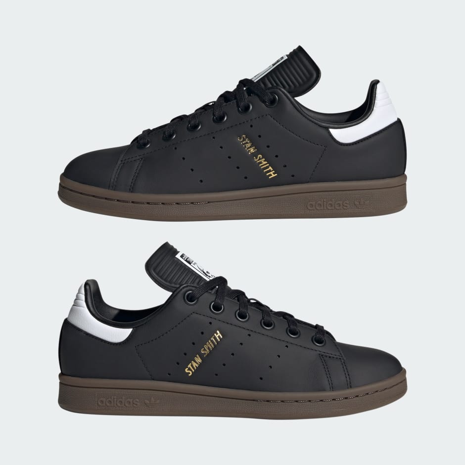 STAN SMITH J