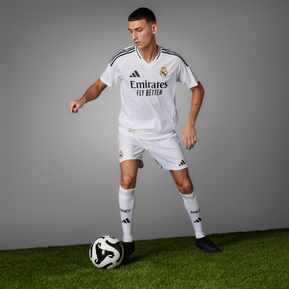 قميص Real Madrid 24/25 Home Authentic