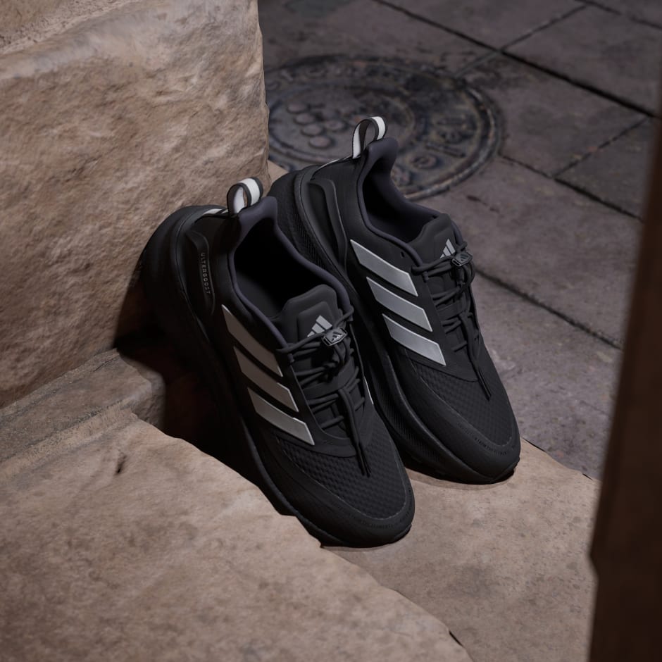 Pantofi sport Ultraboost 5 TR