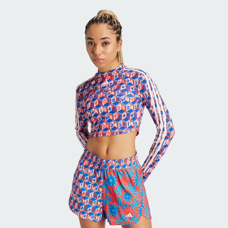 Adidas two piece crop top best sale and shorts