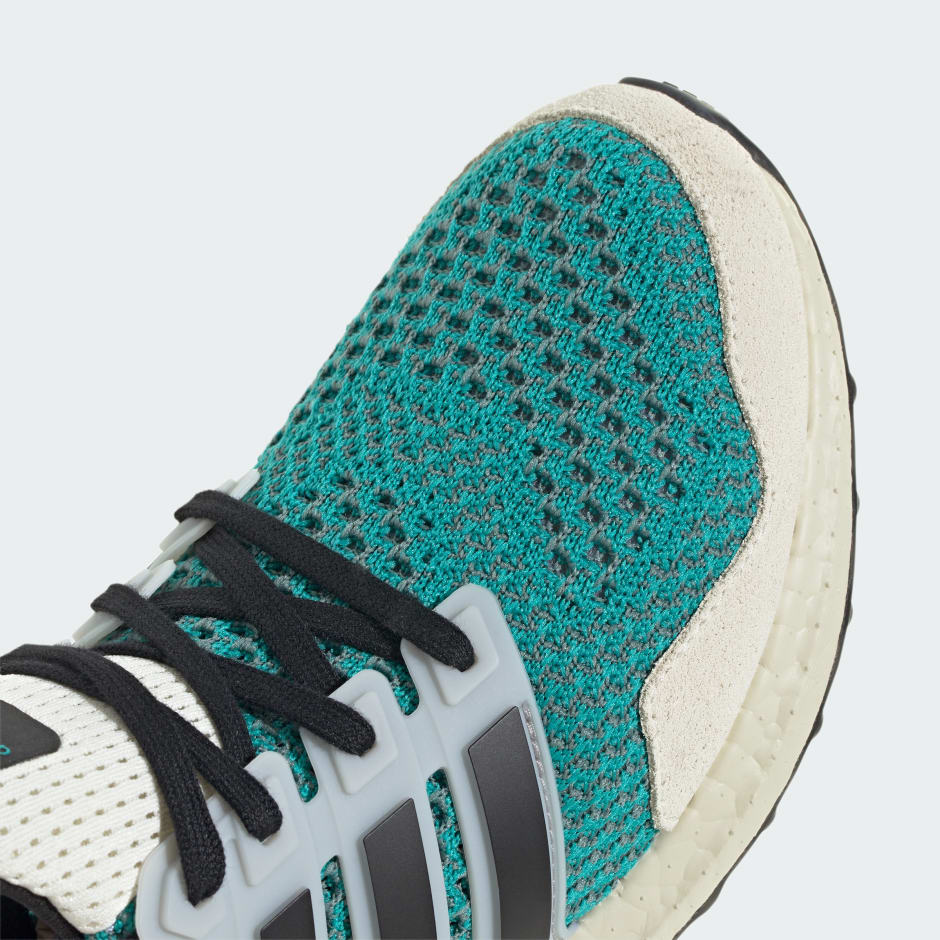 حذاء Ultraboost 1.0
