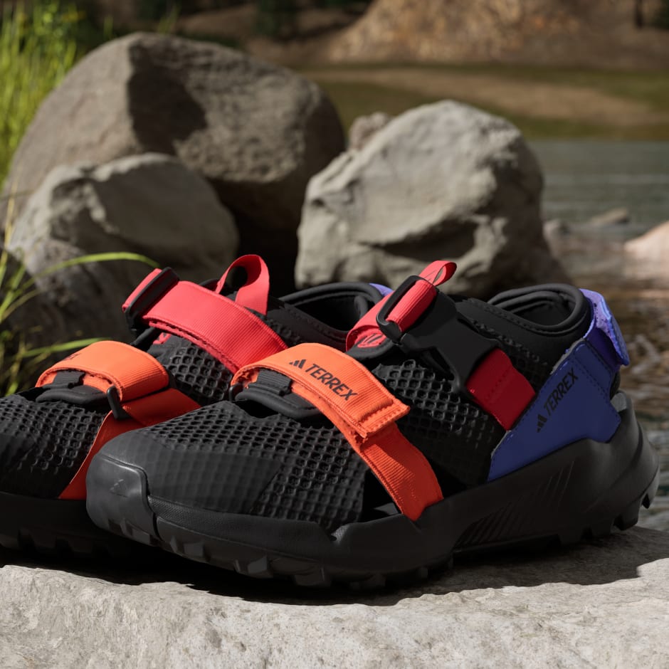 TERREX HYDROTERRA AT