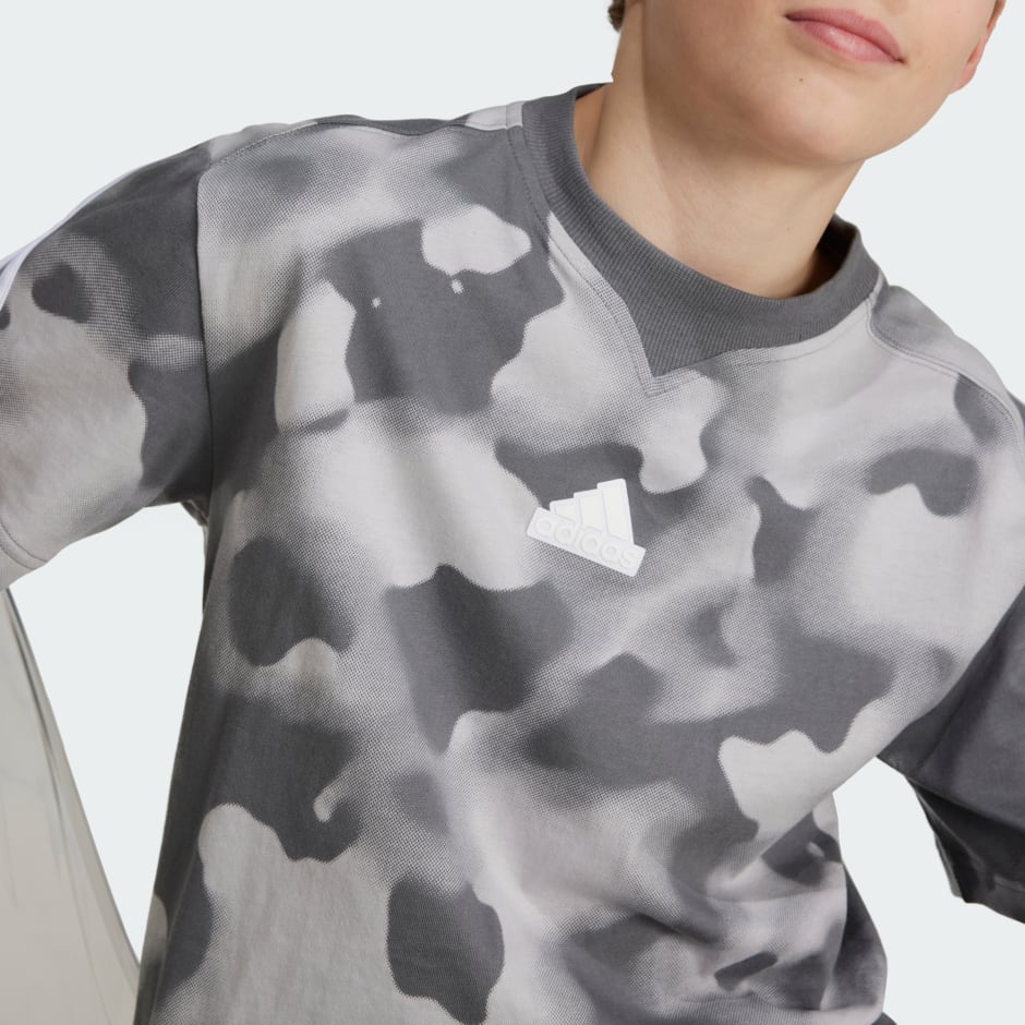 Future Icons Camo Printed Tee