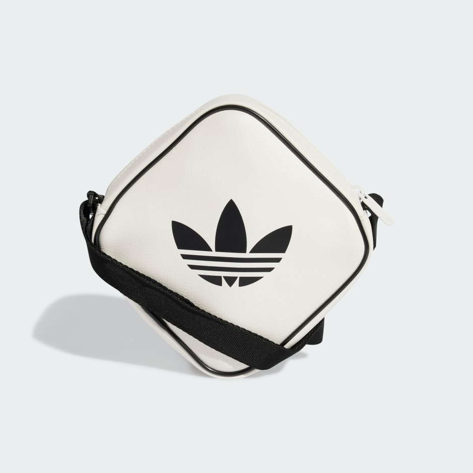 AC D BAG