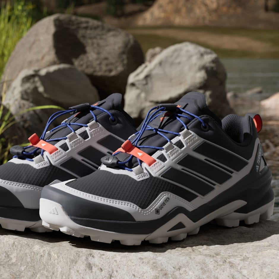 Terrex Skychaser GORE-TEX 登山鞋