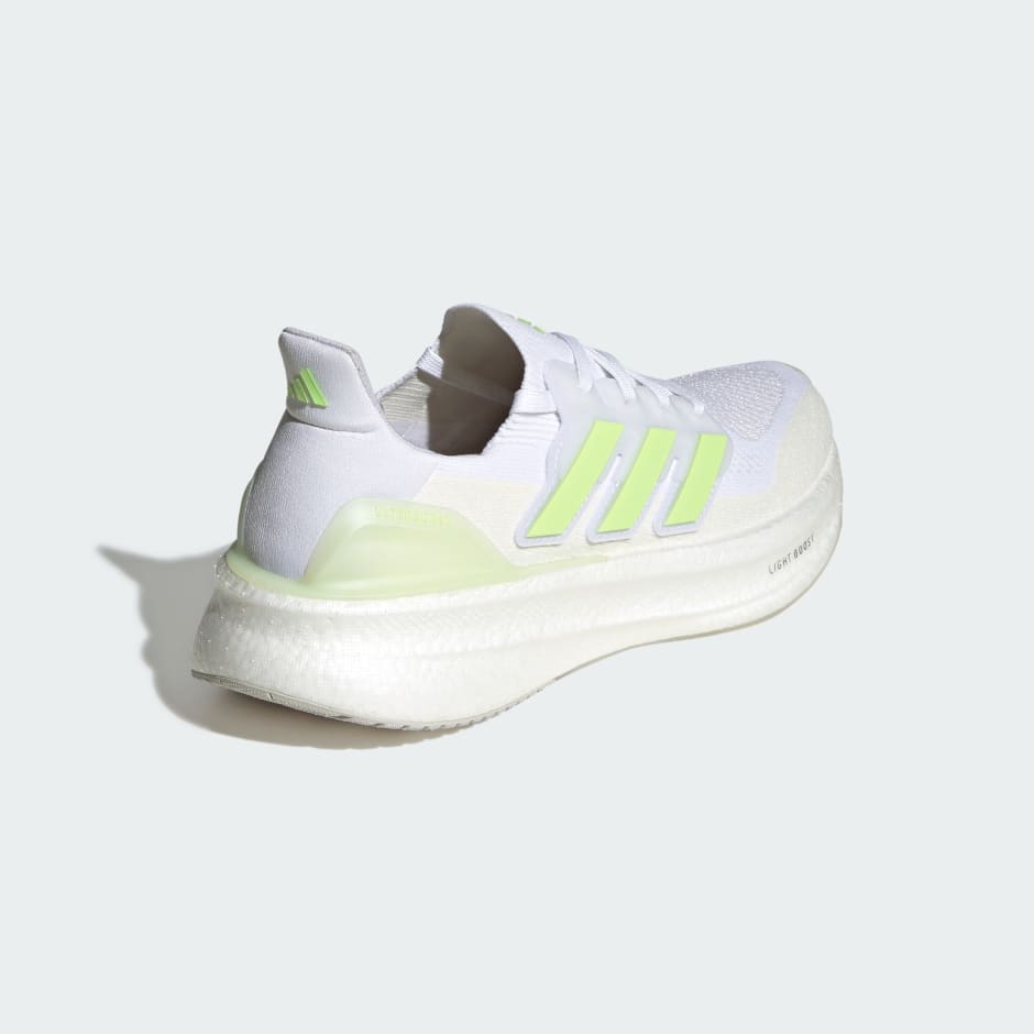 נעלי Ultraboost 5