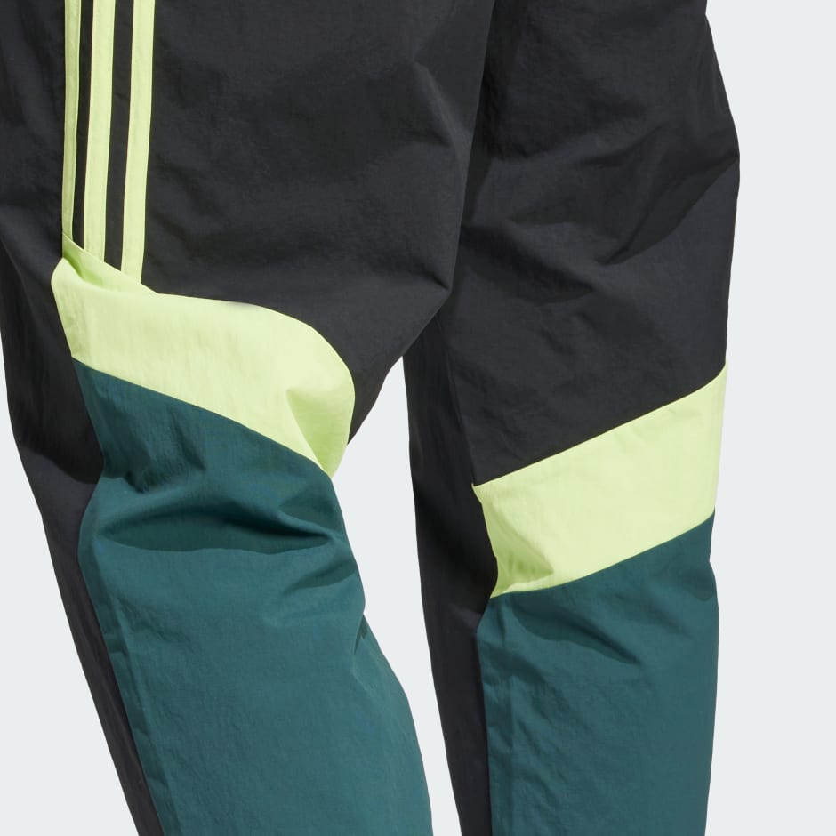 Manchester United Woven Track Pants