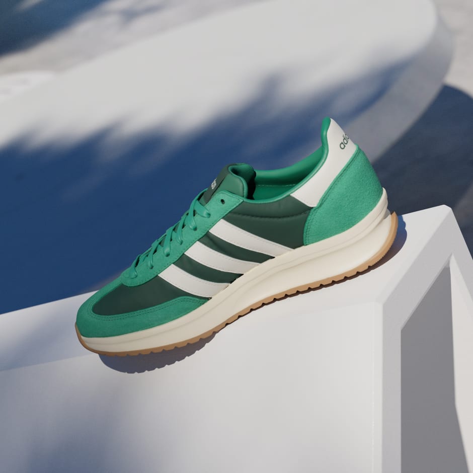 RUN 70s 2.0 Shoes