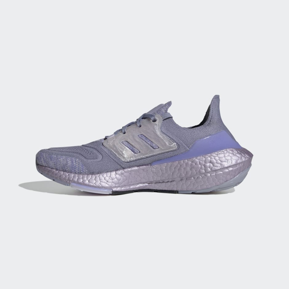 ULTRABOOST 22 W