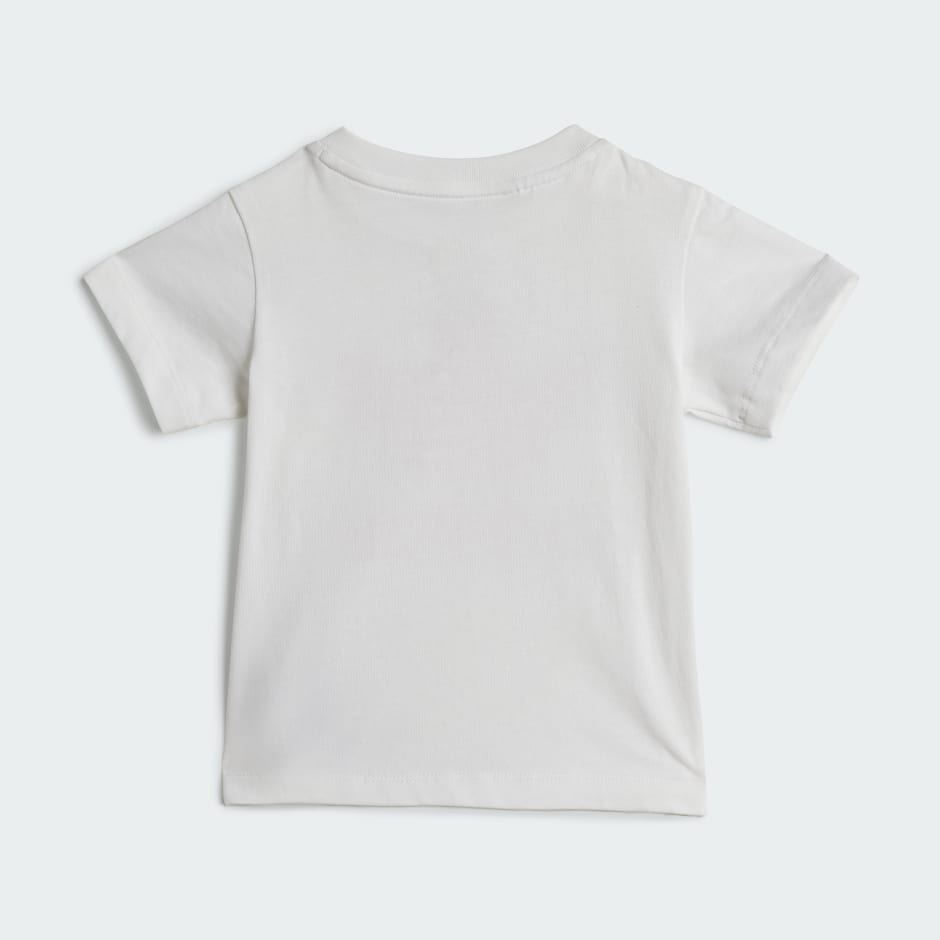 Set cu pantaloni scurți și tricou pentru copii