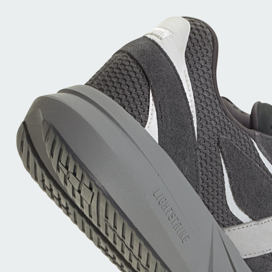 Lightblaze Shoes