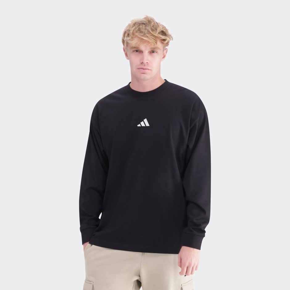 Essentials Plus Loose Fit Small Logo Long Sleeve Long-Sleeve Top