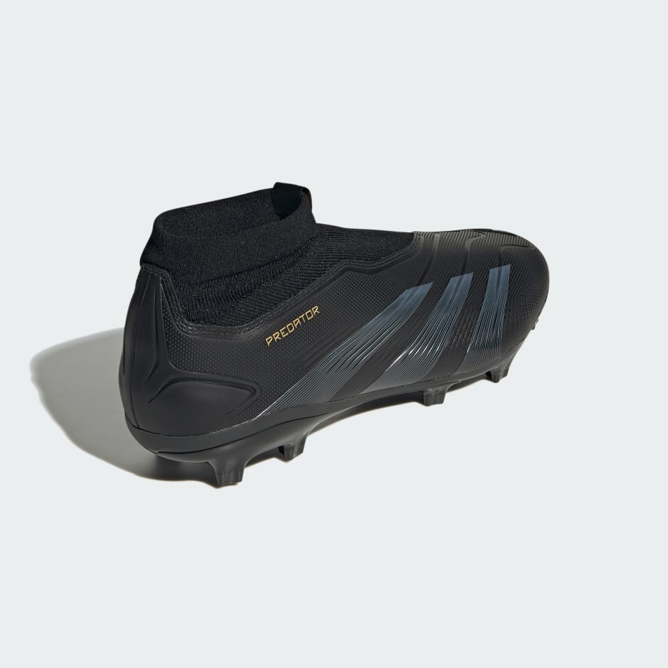 Ghete de fotbal Predator League fără șireturi pentru teren tare.