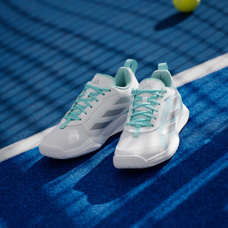 Avaflash Low Tennis Shoes