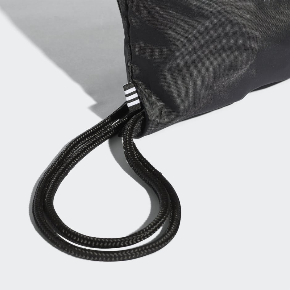 Accessories - Trefoil Gym Sack - Black | adidas Oman | Umhängetaschen