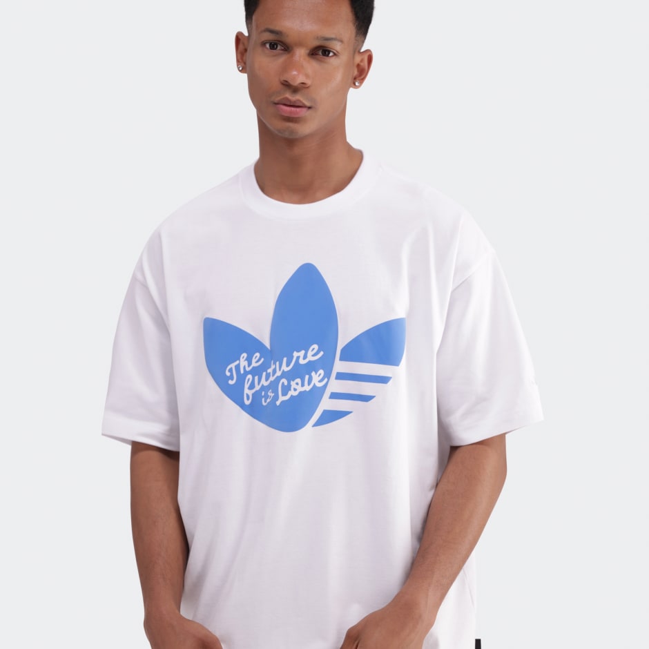 Chinese V-Day Graphic T-Shirt