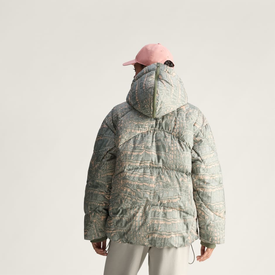 Geacă căptușită de iarnă cu imprimeu adidas by Stella McCartney de lungime medie