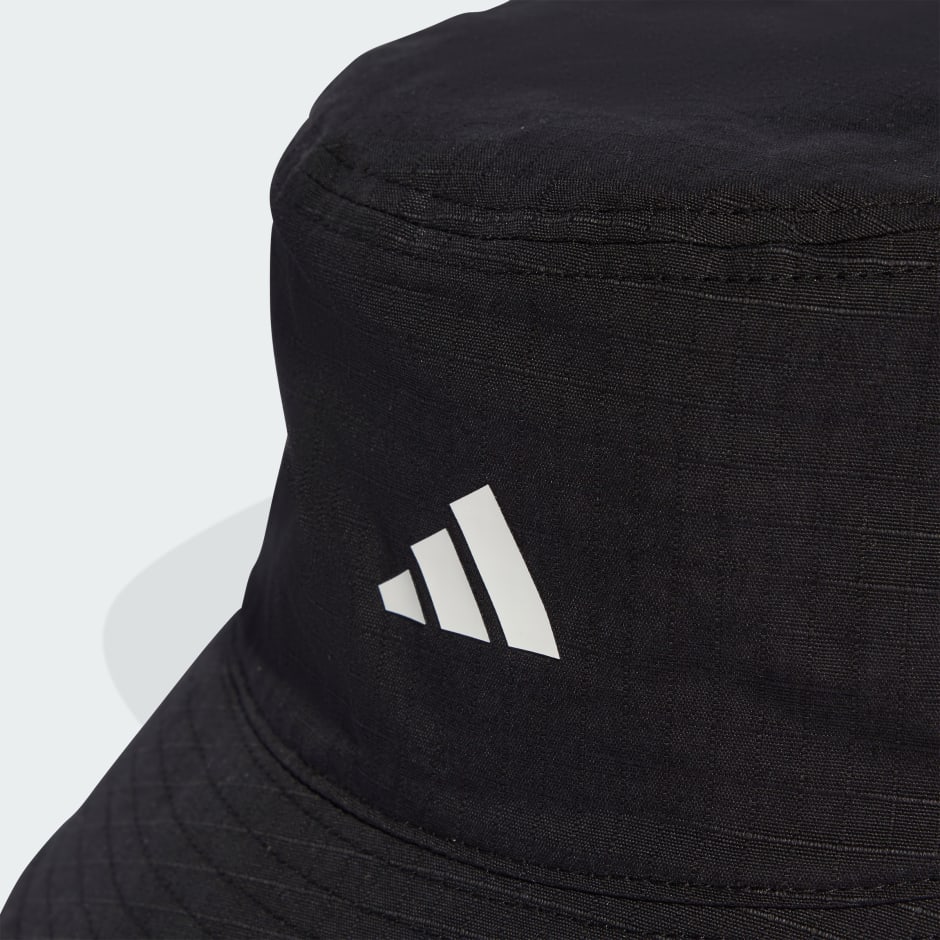 ZVONASTI &Scaron;E&Scaron;IR MERCEDES - AMG PETRONAS FORMULA 1 TEAM DNA