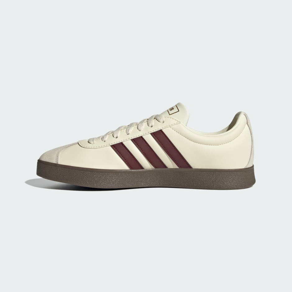 VL Court Classic Shoes