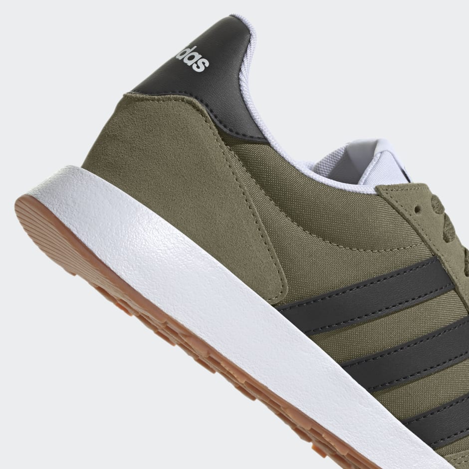 Adidași Run 60s 2.0