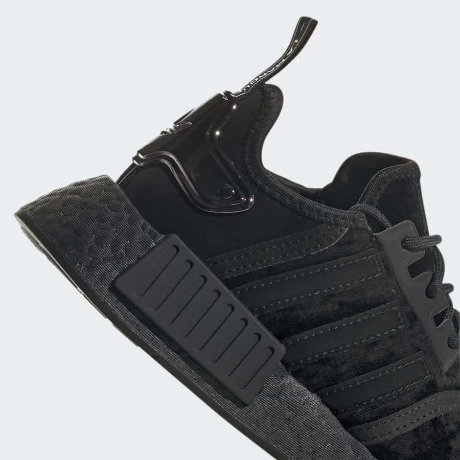 NMD_R1 Shoes