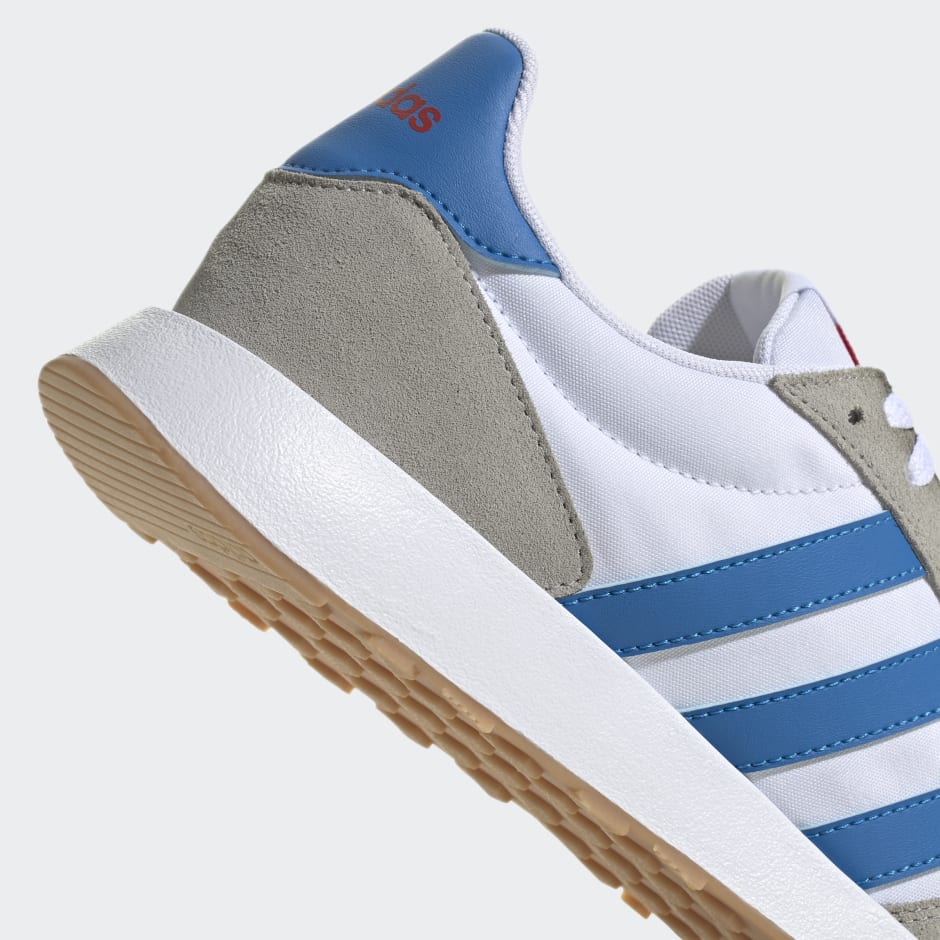 Adidași Run 60s 2.0