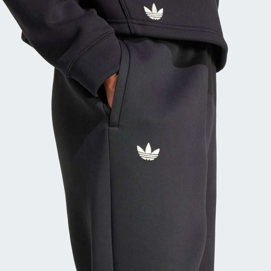 Neuclassics Sweat Pants