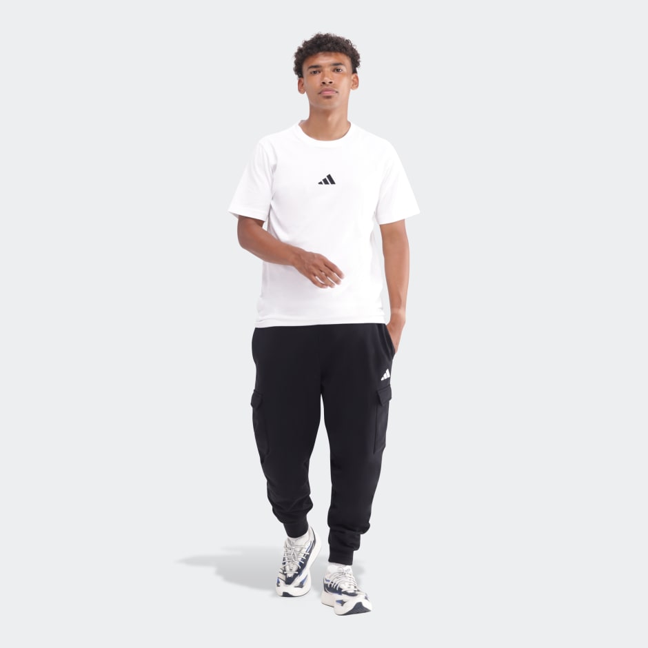 Essentials Small Logo Single Jersey T-Shirt