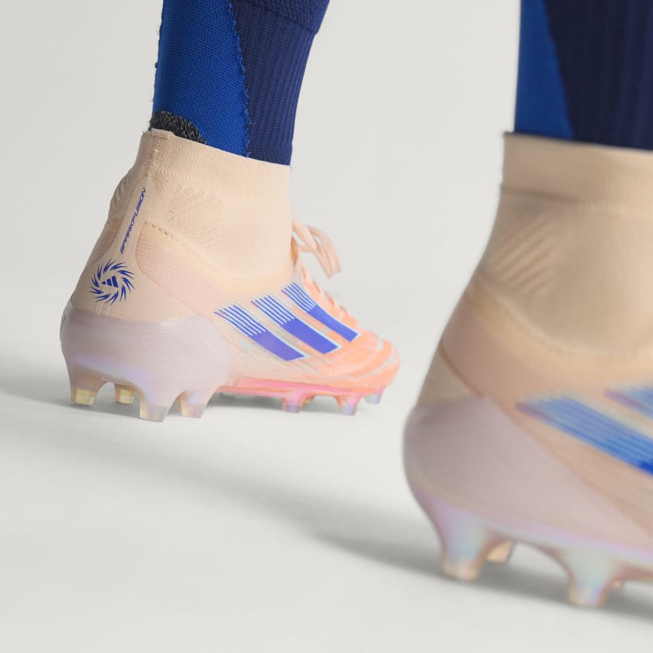 حذاء الأرضيات الصلبة/العشب الصناعي F50 Sparkfusion Elite Mid