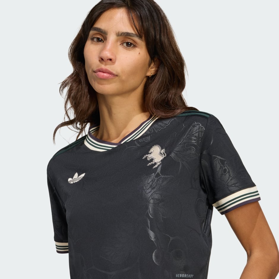 tricou scurt Juventus 25/26, setul trei