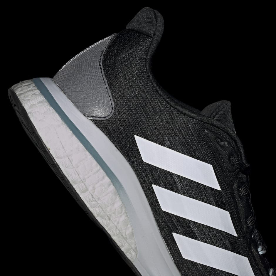 Tenis Supernova+