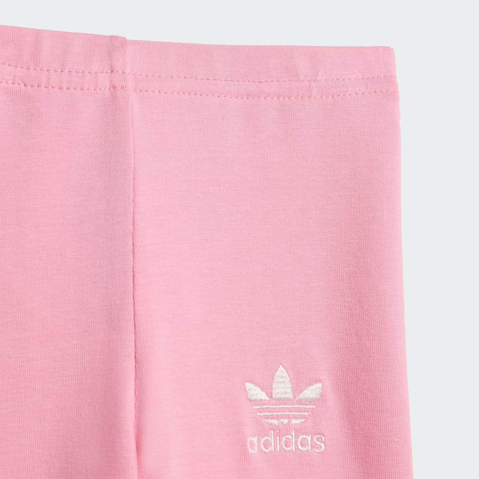 KOMPLET MAJICE I TAJICA PREDIMENZIONIRANOG KROJA