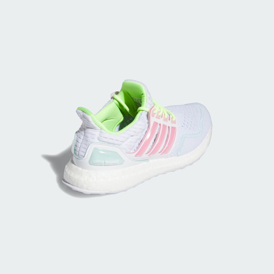 حذاء Ultraboost 1.0