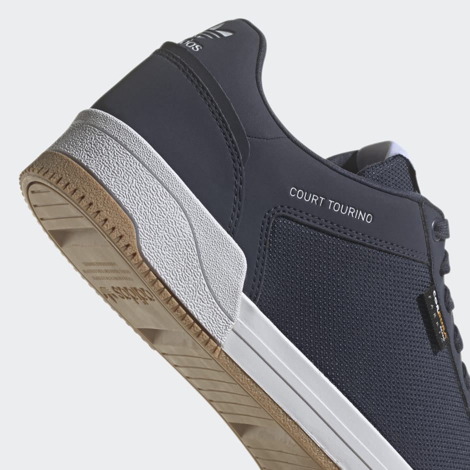 Court Tourino Shoes
