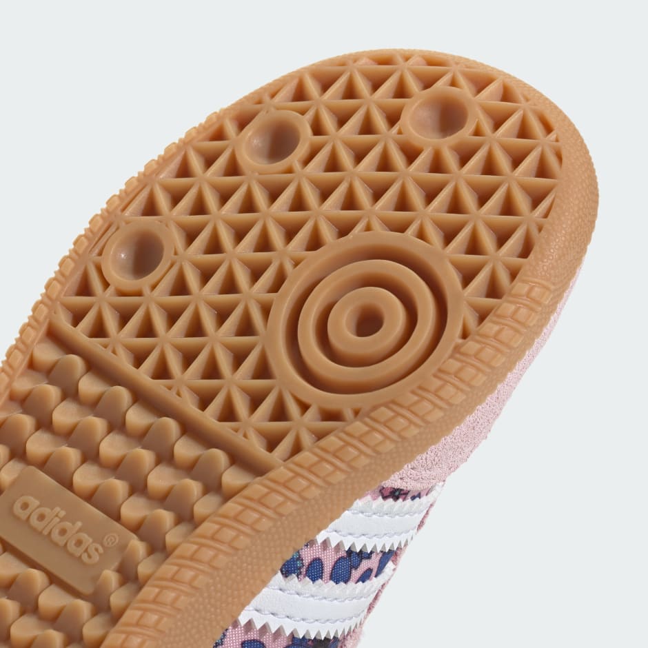 PANTOFI SPORT ADIDAS LIBERTY LONDON SAMBA OG CU &Icirc;NCHIDERE CONFORTABILĂ ȘI ȘIRETURI ELASTICE