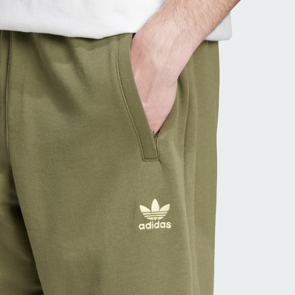 Essentials Trefoil Shorts