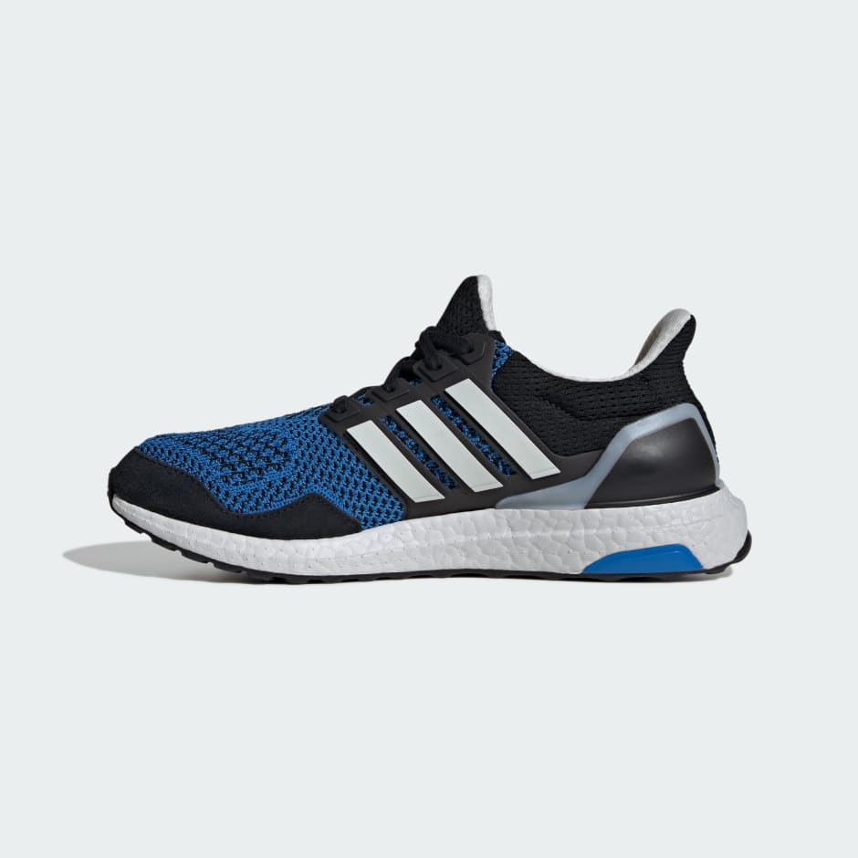 حذاء Ultraboost 1.0