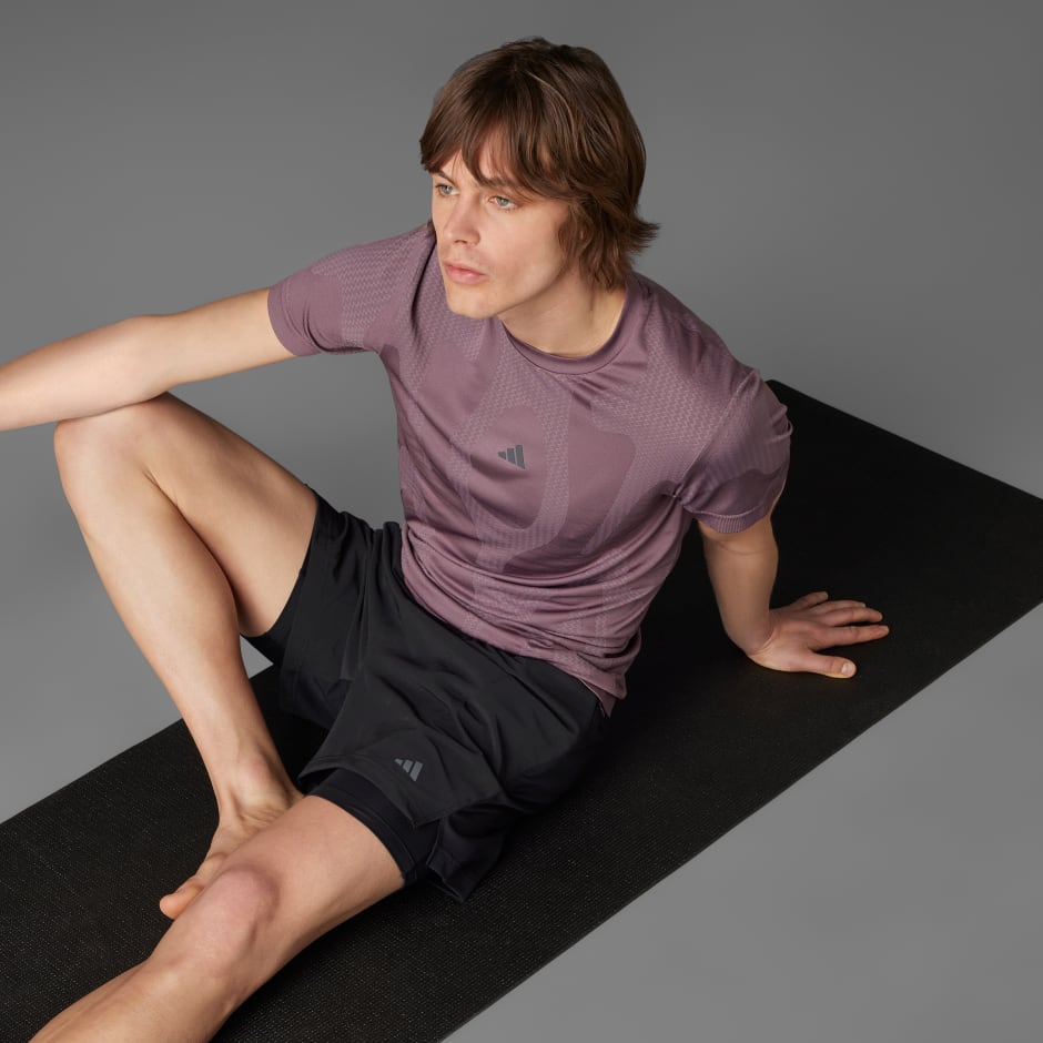 Designed for Training Yoga Training Two-in-One Shorts