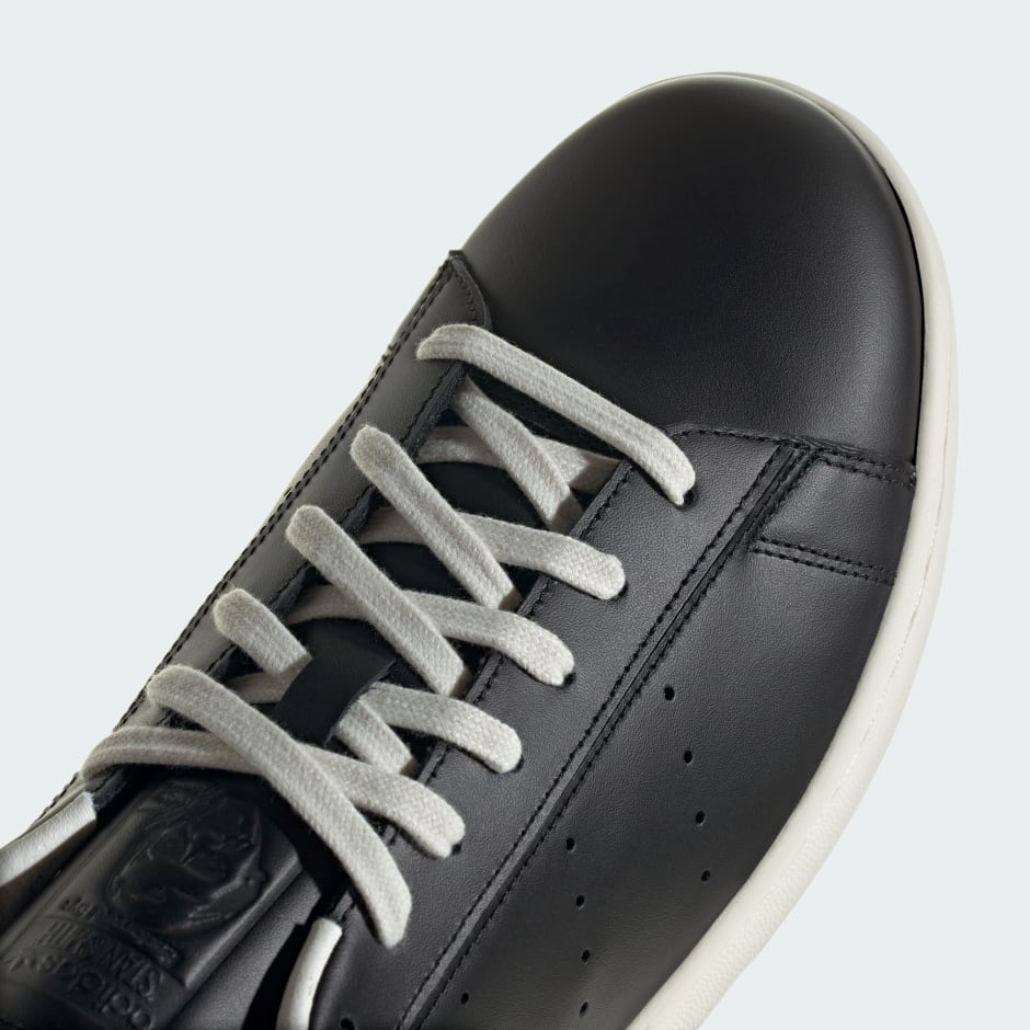 Originals stan smith outlet leather trainers in black