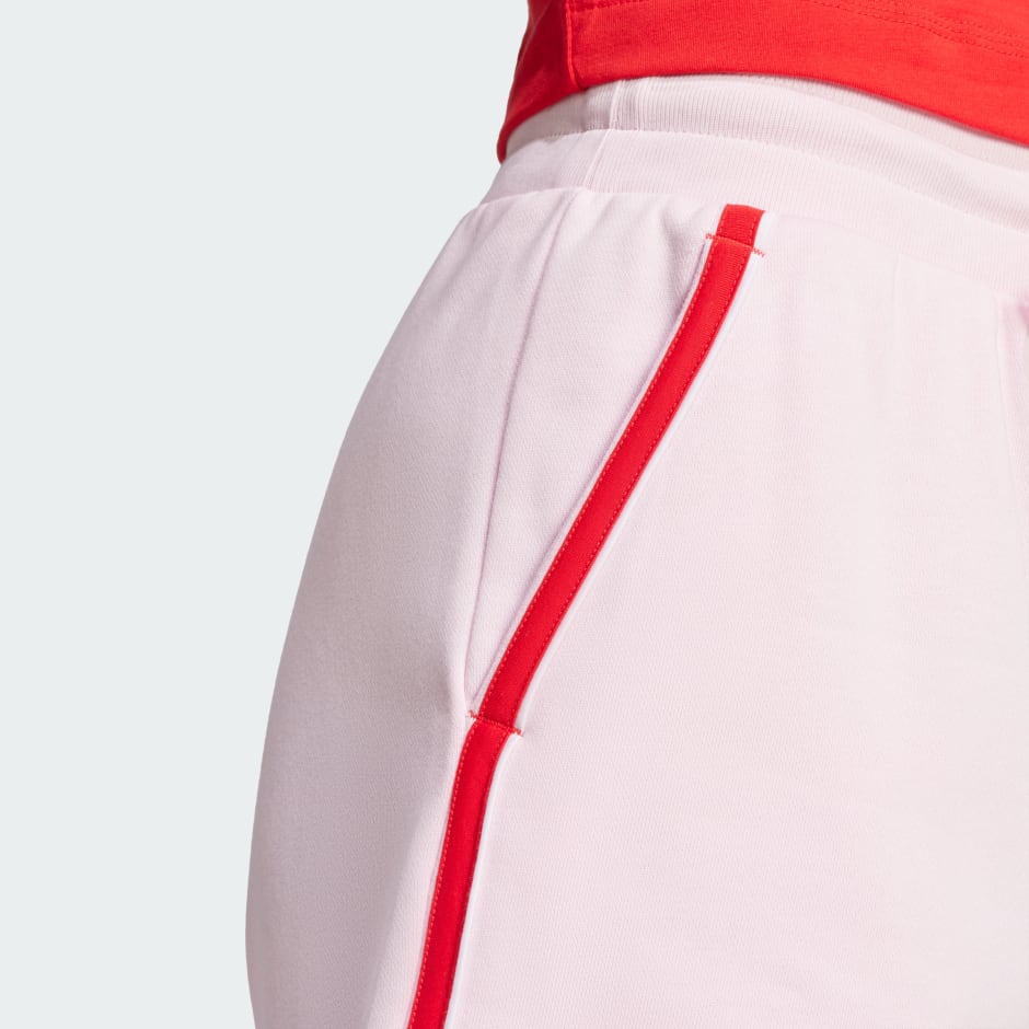 Pantaloni scurți flaușați Essentials Color Pop