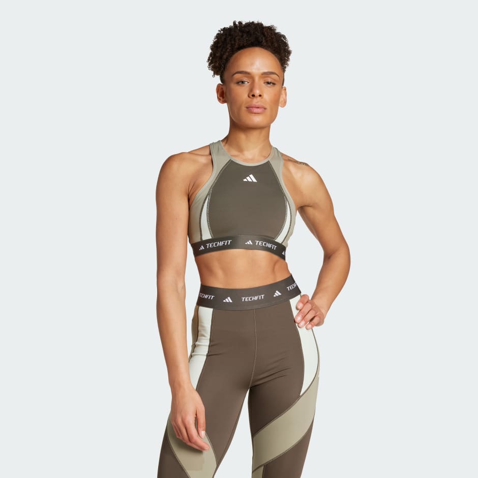 TECHFIT Medium-Support High-Neck Colorblock Bra