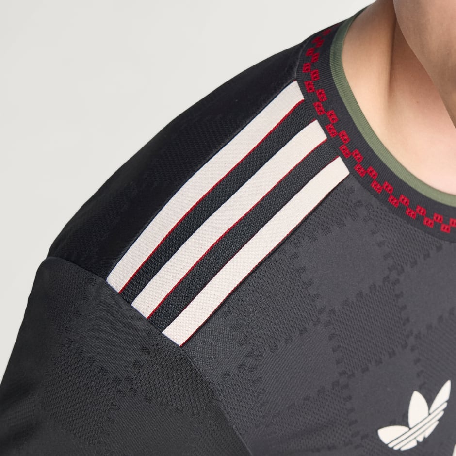 חולצת FC Bayern 25/26 Third Authentic