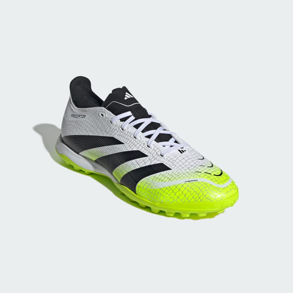 Predator League Turf Boots