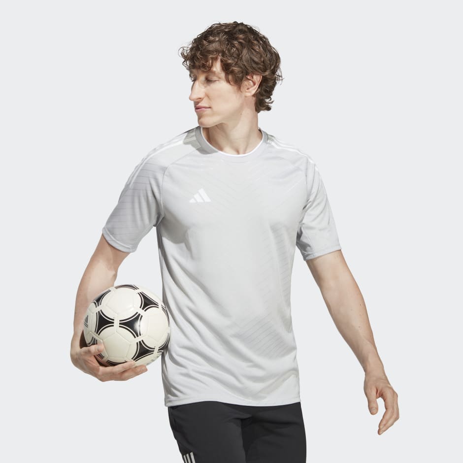 Light grey best sale adidas shirt