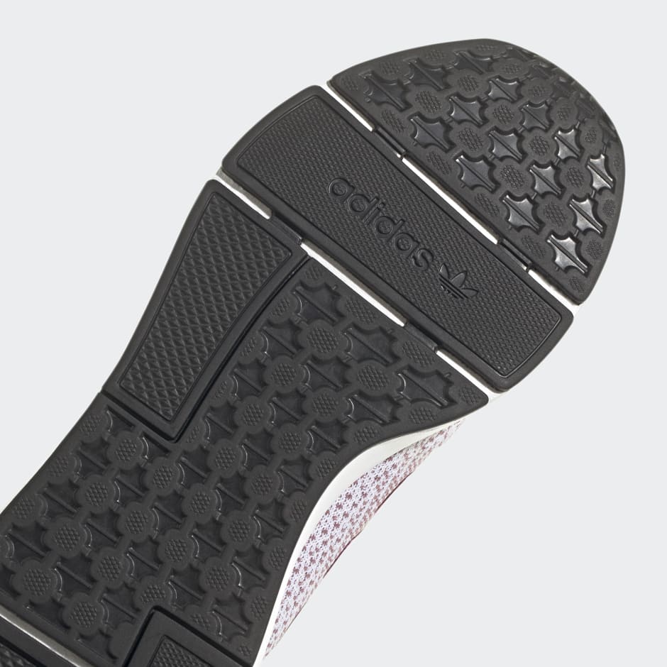 Tenis Swift Run 22