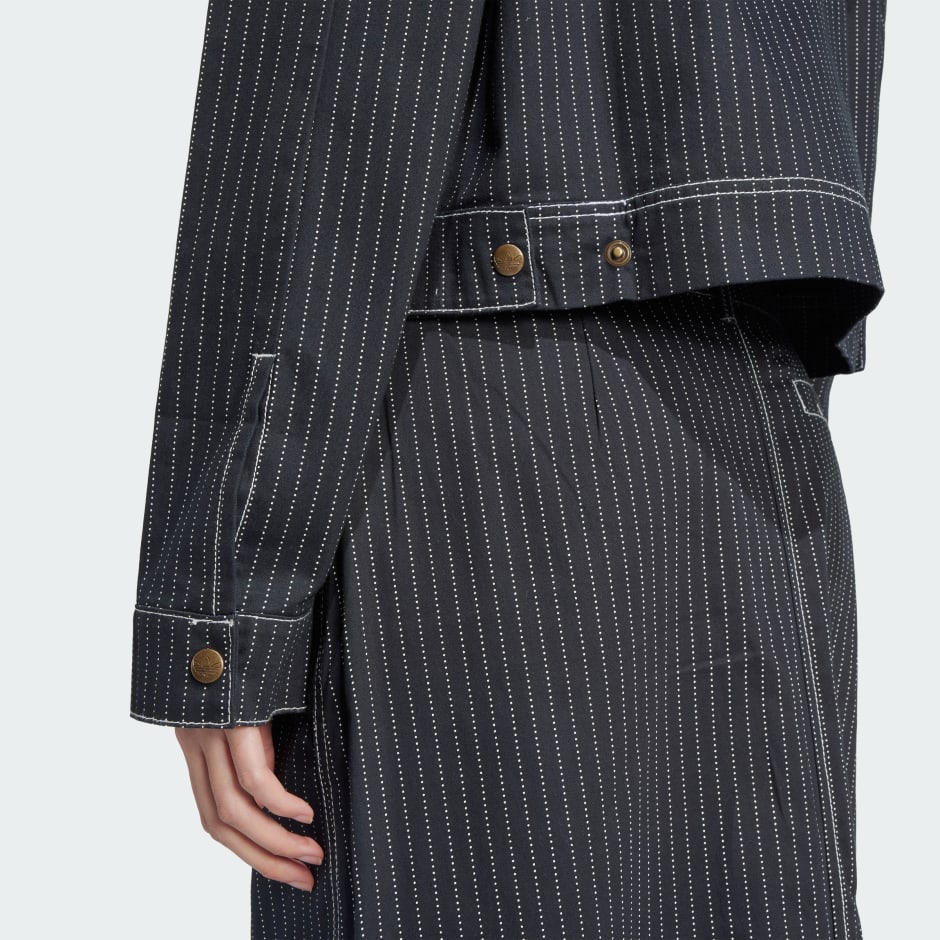 Allover Print Cropped Zipped Jacket