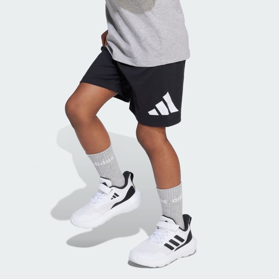 طقم للأطفال Essentials Tee