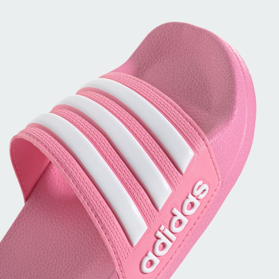 NATIKAČE ADILETTE